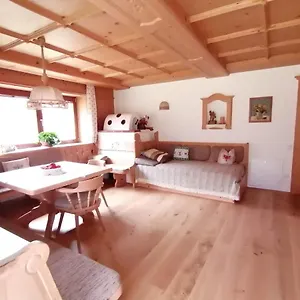 Apartmenthaus Paradise Ferienhaus