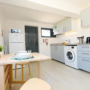 A62 - Cul De Sac In , Lagos Portugal